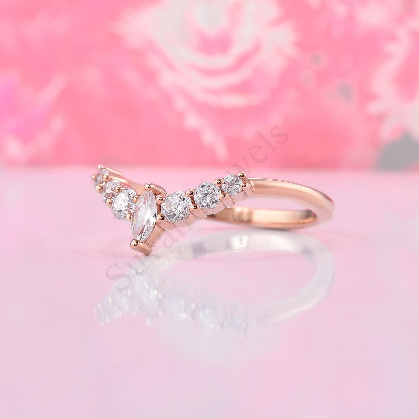 Curved Matching Band