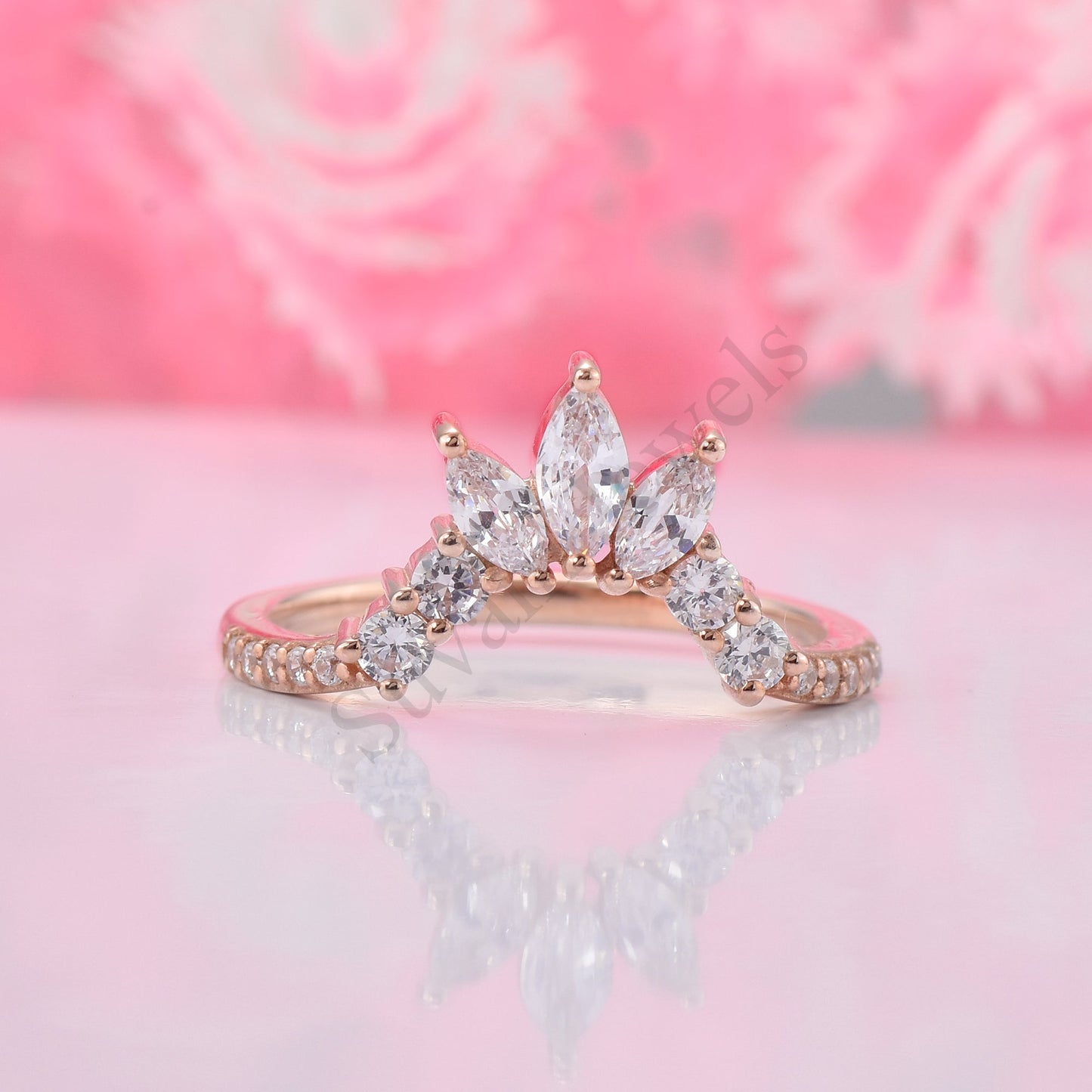 Curved Matching Band