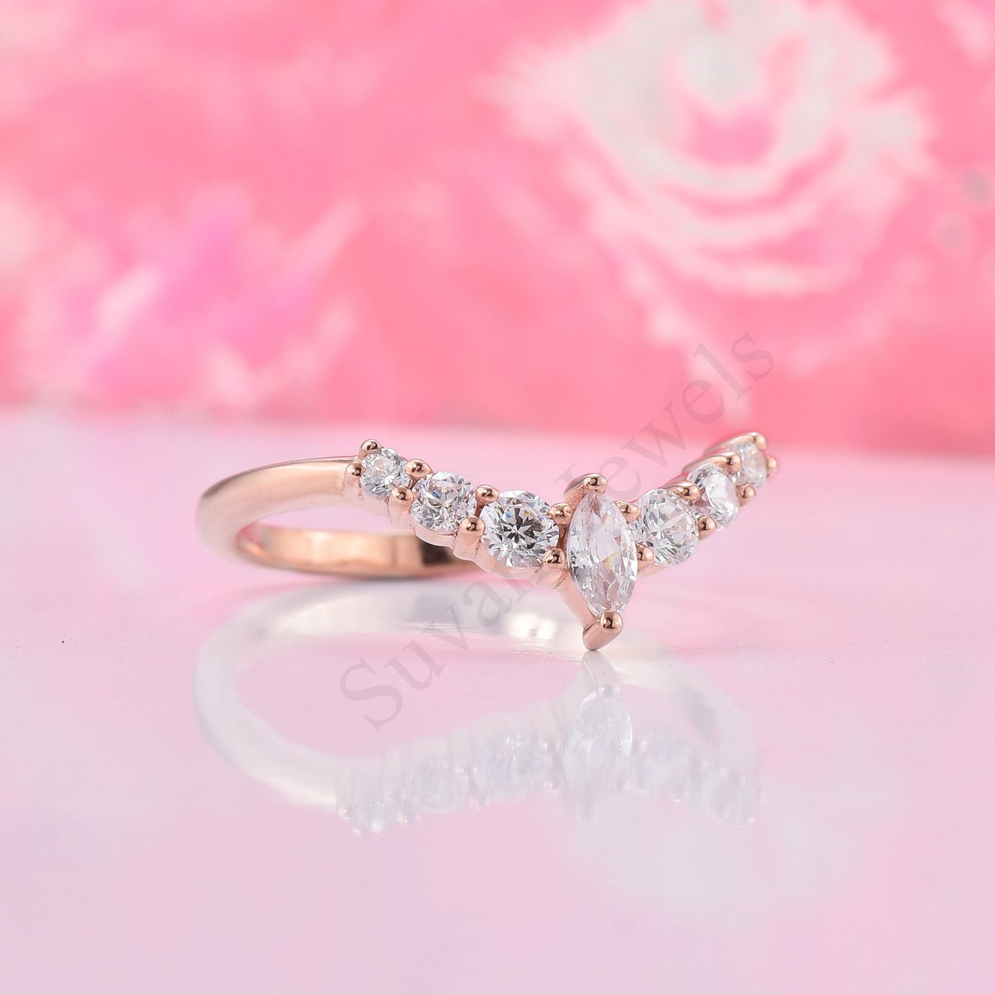 Curved Matching Band